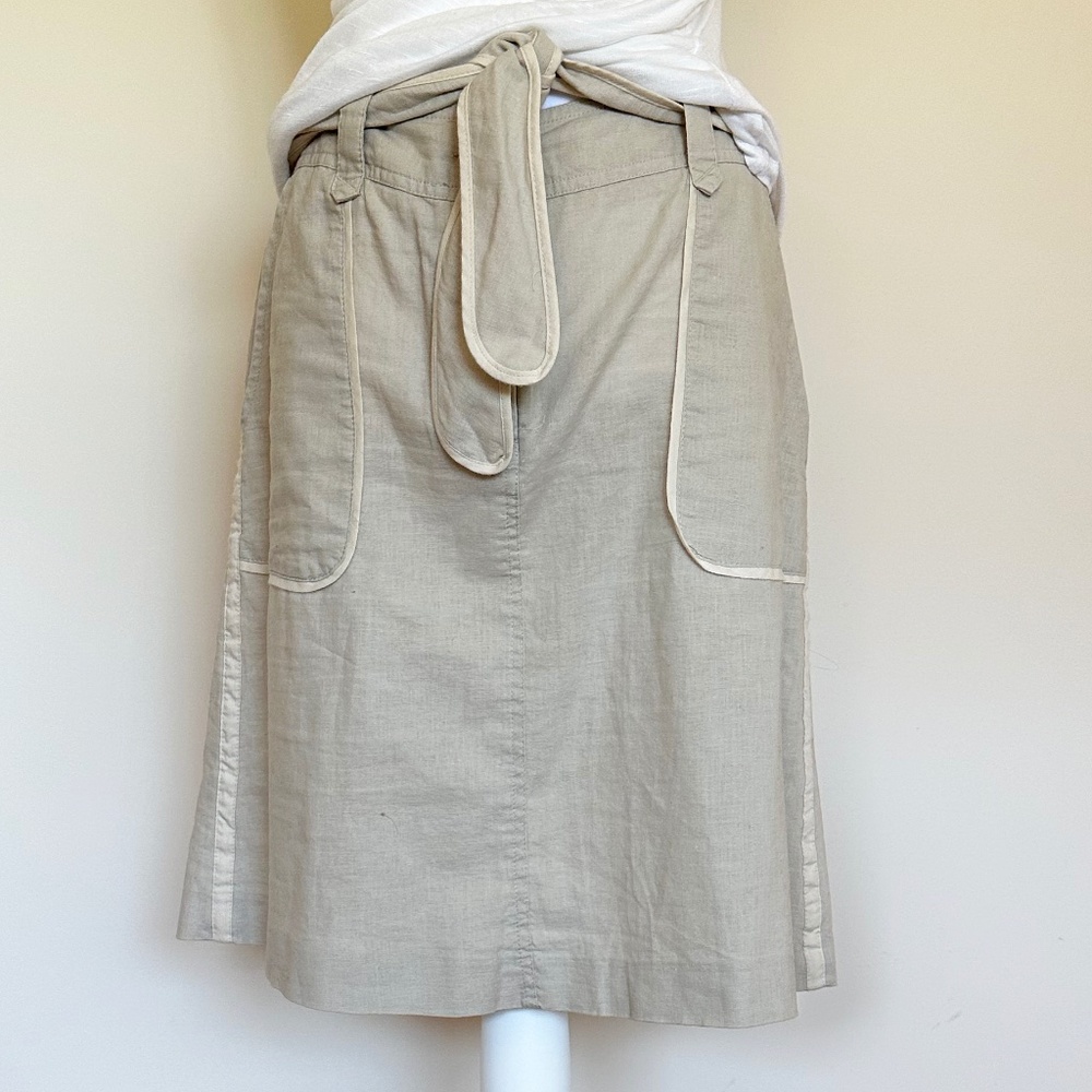 Carole Little tan cotton/linen skirt with cream bordered pockets & belt, size 8